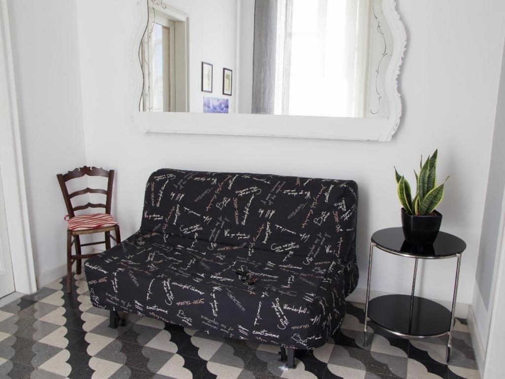 Casa Vacanze L'Altra Diaz سيراكوزا المظهر الخارجي الصورة