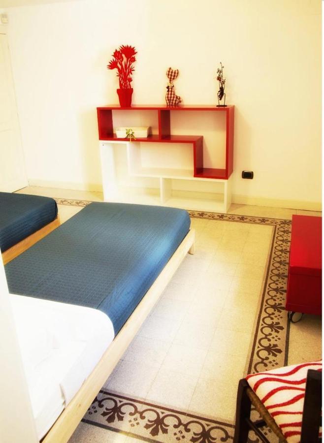 Casa Vacanze L'Altra Diaz سيراكوزا المظهر الخارجي الصورة